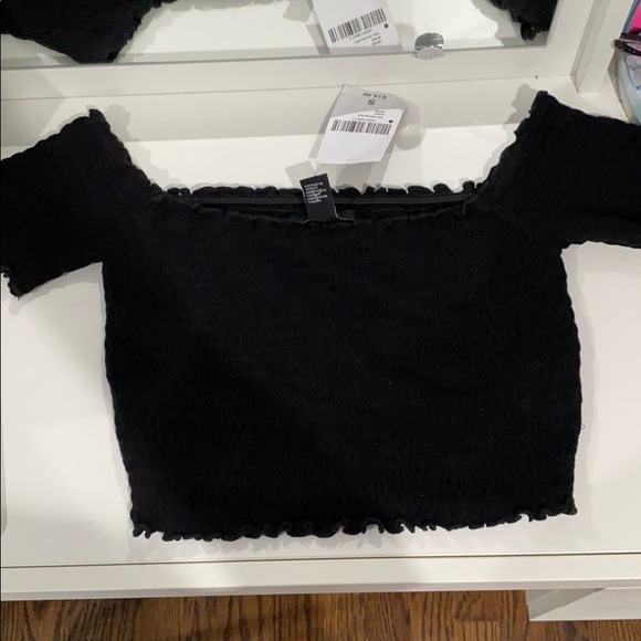 crop top - Picture 1 of 2